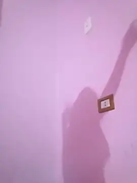 SandyAmr online show from October 27, 2025, 7:23 am