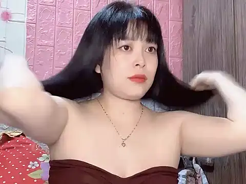 Butterfly kee online show from December 19, 2025, 2:24 pm