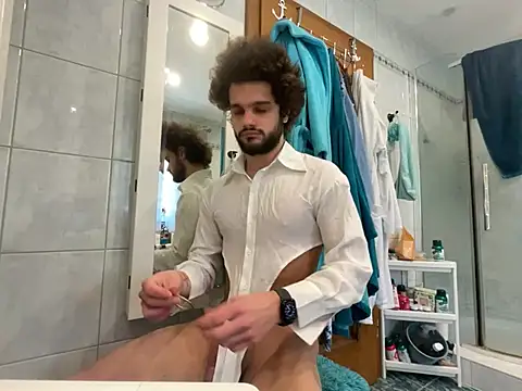 youngboyformommy24 online show from March 8, 2026, 1:26 pm