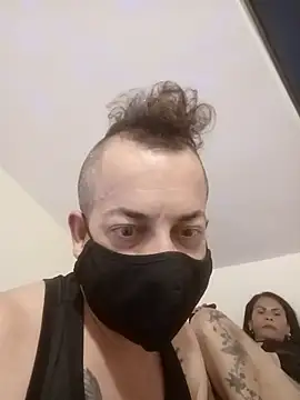 Snapshot of Imyourguy2025 chatting on November 2, 2025, 7:05 pm Imyourguy2025 online show from November 2, 2025, 7:05 pm