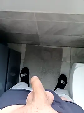 Snapshot of Imyourguy2025 chatting on November 8, 2025, 3:23 pm Imyourguy2025 online show from November 8, 2025, 3:23 pm