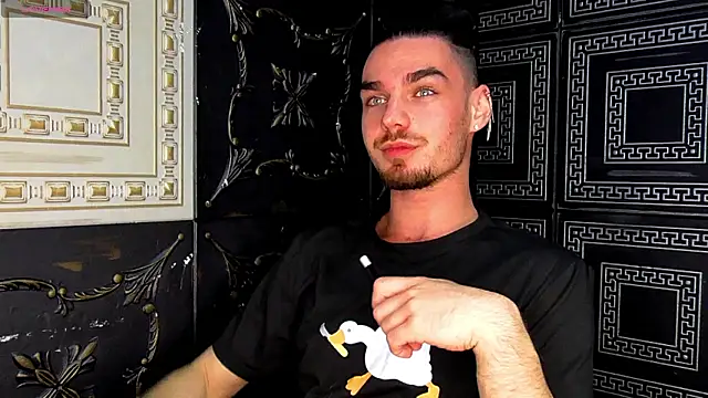 OceannHeart online show from March 15, 2026, 6:14 pm