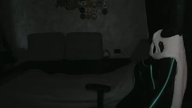 Pohyi  online show from March 10, 2026, 4:17 am