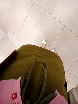 Mina-02 online show from November 7, 2025, 8:03 am