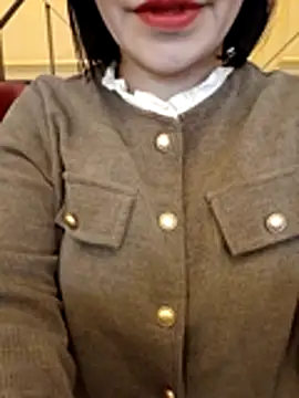 Mina-02 online show from November 12, 2025, 1:50 am