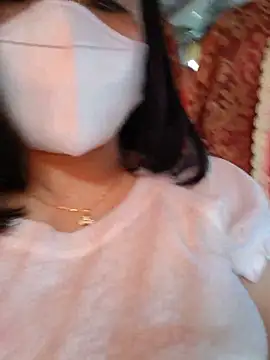 Snapshot of Mina-02 chatting on May 25, 2026, 1:33 am Mina-02 online show from May 25, 2026, 1:33 am