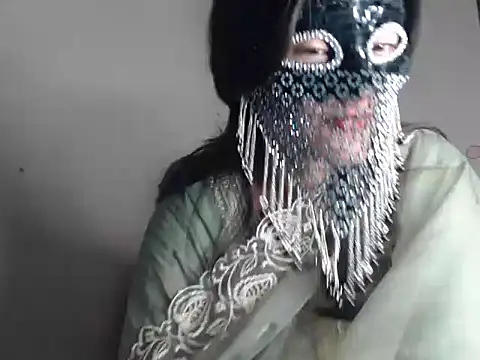 Hottie hania online show from February 4, 2026, 5:30 pm