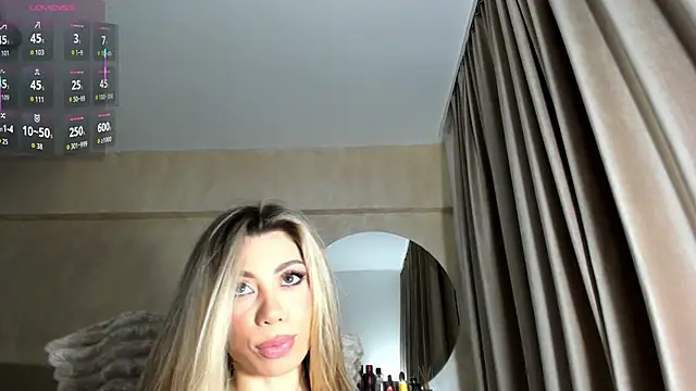 KaylaBenz online show from November 5, 2025, 8:20 pm