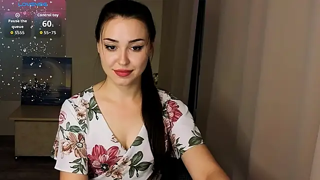 Cute Maria  online show from June 15, 2026, 7:27 pm