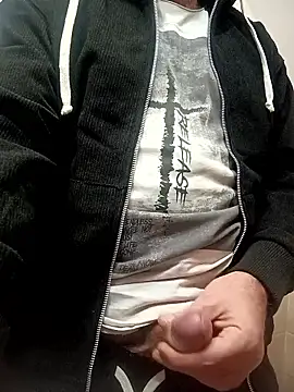 Romaeterna  online show from November 30, 2025, 10:36 pm