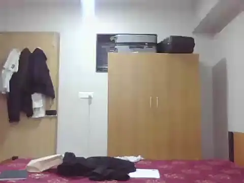 Snapshot of nick2445 chatting on February 10, 2026, 2:54 pm nick2445 online show from February 10, 2026, 2:54 pm