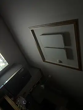 pkl030 online show from February 25, 2026, 7:56 pm