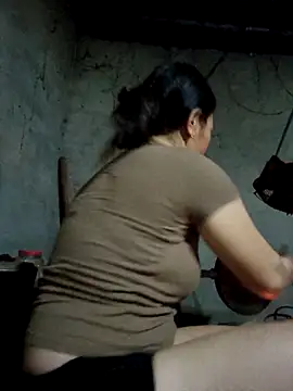 Snapshot of chipu06 chatting on February 24, 2026, 11:41 am chipu06 online show from February 24, 2026, 11:41 am