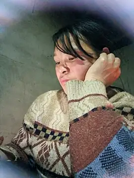 Snapshot of chipu06 chatting on March 15, 2026, 12:00 pm chipu06 online show from March 15, 2026, 12:00 pm