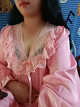 lisa-bae00 online show from June 6, 2026, 12:05 am