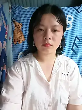 lisa-bae00 online show from June 20, 2026, 12:41 pm