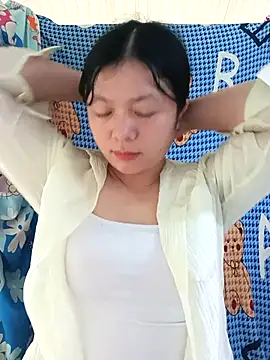 lisa-bae00 online show from July 2, 2026, 1:05 am