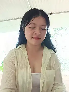 lisa-bae00 online show from July 11, 2026, 1:41 am