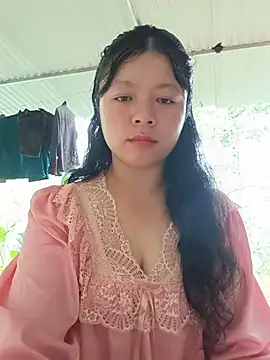 lisa-bae00 online show from July 12, 2026, 1:51 am