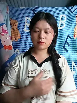 lisa-bae00 online show from July 12, 2026, 2:08 pm