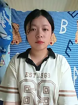 lisa-bae00 online show from July 29, 2026, 12:31 am