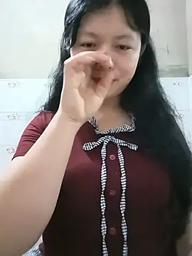 lisa-bae00 online show from July 30, 2026, 1:26 am