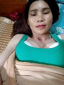 Bear bear0 online show from November 18, 2025, 5:56 am