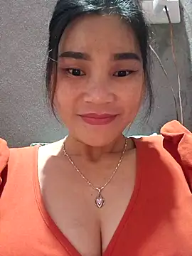 Bear bear0 online show from December 5, 2025, 1:14 am