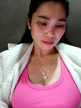 Snapshot of Bear_bear0 chatting on February 8, 2026, 4:05 am Bear bear0 online show from February 8, 2026, 4:05 am