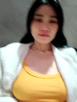 Snapshot of Bear_bear0 chatting on February 10, 2026, 12:15 am Bear bear0 online show from February 10, 2026, 12:15 am