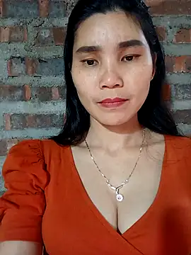 Snapshot of Bear_bear0 chatting on February 15, 2026, 2:41 am Bear bear0 online show from February 15, 2026, 2:41 am