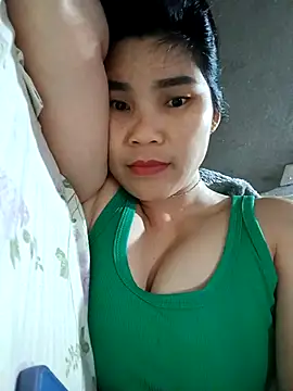 Snapshot of Bear_bear0 chatting on February 18, 2026, 2:29 am Bear bear0 online show from February 18, 2026, 2:29 am