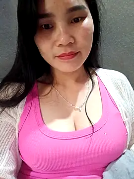 Snapshot of Bear_bear0 chatting on February 20, 2026, 8:05 am Bear bear0 online show from February 20, 2026, 8:05 am