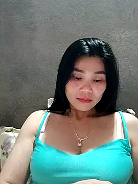 Snapshot of Bear_bear0 chatting on February 22, 2026, 12:56 am Bear bear0 online show from February 22, 2026, 12:56 am