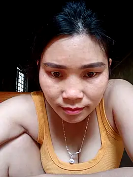 Snapshot of Bear_bear0 chatting on March 2, 2026, 2:47 am Bear bear0 online show from March 2, 2026, 2:47 am