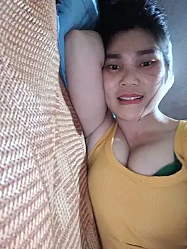 Snapshot of Bear_bear0 chatting on June 2, 2026, 11:12 am Bear bear0 online show from June 2, 2026, 11:12 am