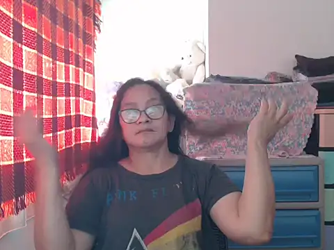 Kinkybela2025 online show from January 14, 2026, 12:05 am