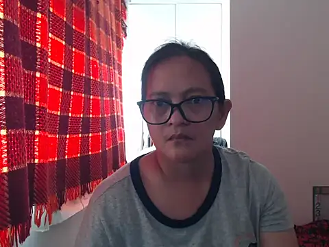 Kinkybela2025 online show from May 14, 2026, 11:22 pm