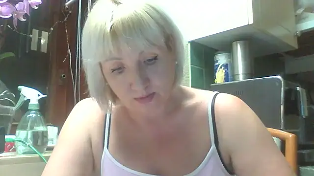 Dalirene online show from February 12, 2026, 9:32 pm