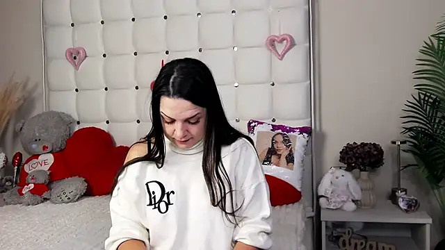 Snapshot of AlsouKass chatting on February 18, 2026, 6:53 am AlsouKass online show from February 18, 2026, 6:53 am