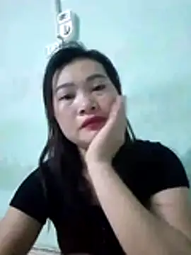  LAN  online show from October 26, 2025, 9:21 pm