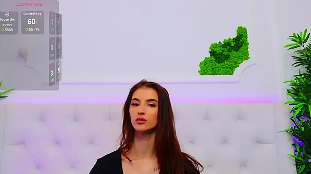 ElisaCharm online show from January 9, 2026, 5:21 am