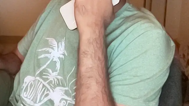 MakeMeAwareAah online show from December 3, 2025, 7:23 pm