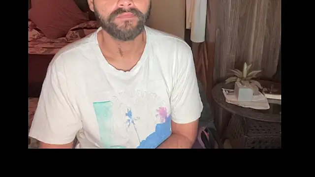 MakeMeAwareAah online show from April 10, 2026, 3:28 pm