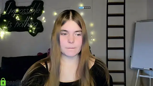 Snapshot of MiraaBloom chatting on February 19, 2026, 2:46 pm MiraaBloom online show from February 19, 2026, 2:46 pm