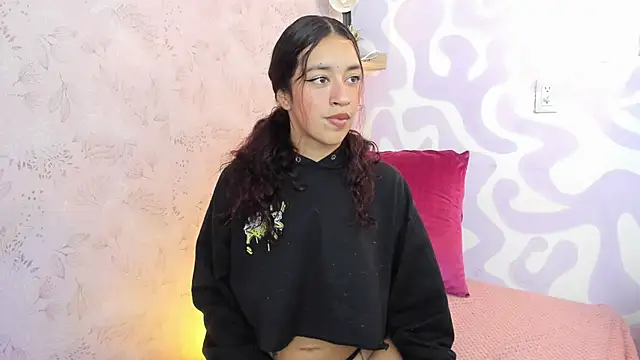 Snapshot of mia_scarlett7 chatting on April 25, 2026, 1:41 pm mia scarlett7 online show from April 25, 2026, 1:41 pm