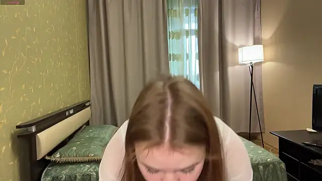 KarlynGow online show from February 10, 2026, 7:45 am