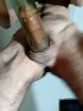 DashBang online show from February 9, 2026, 4:44 pm