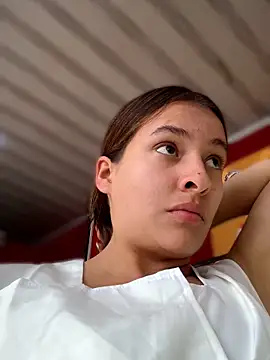 Snapshot of Talia_Bonet chatting on December 2, 2025, 2:56 pm Talia Bonet online show from December 2, 2025, 2:56 pm