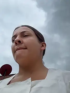 Snapshot of Talia_Bonet chatting on December 20, 2025, 2:57 pm Talia Bonet online show from December 20, 2025, 2:57 pm